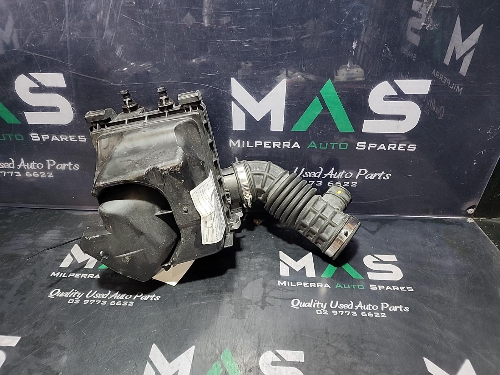 2015 Nissan Pulsar Air Cleaner/Box View Auto part Air Cleaner/Box Nissan Pulsar 2015