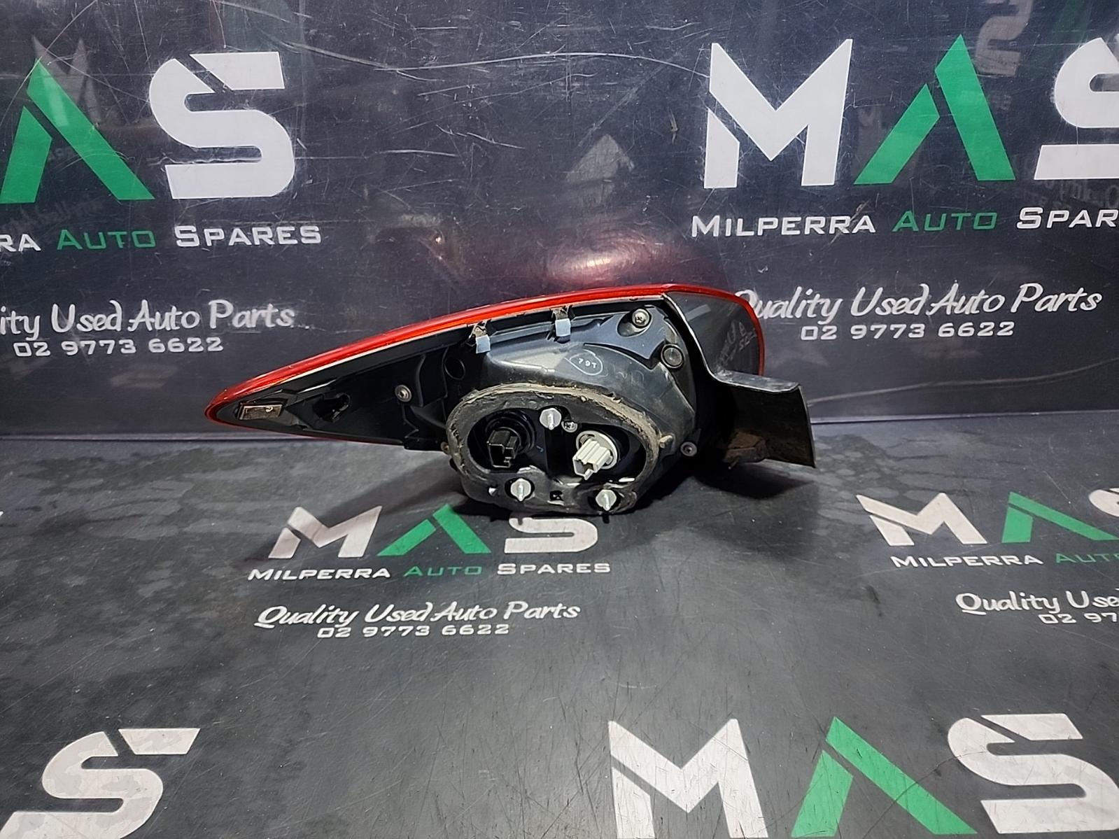 View Auto part Right Taillight Mazda 3 2015