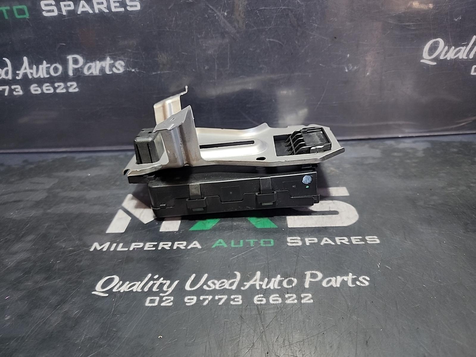 View Auto part Ecu Mazda 3 2015