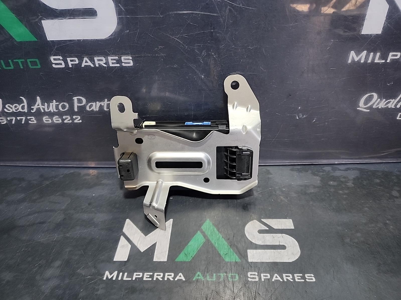 View Auto part Ecu Mazda 3 2015
