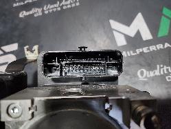 View Auto part Abs Pump/Modulator Mazda 3 2015