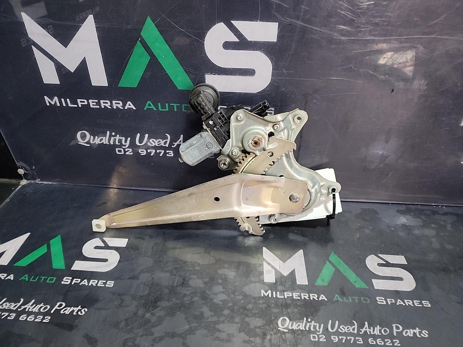 View Auto part Left Rear Wnd Reg/Motor Toyota Corolla 2019