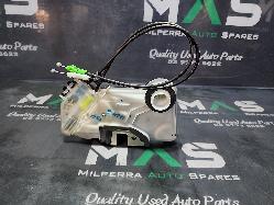View Auto part Door/Boot/Gate Lock Toyota Corolla 2019