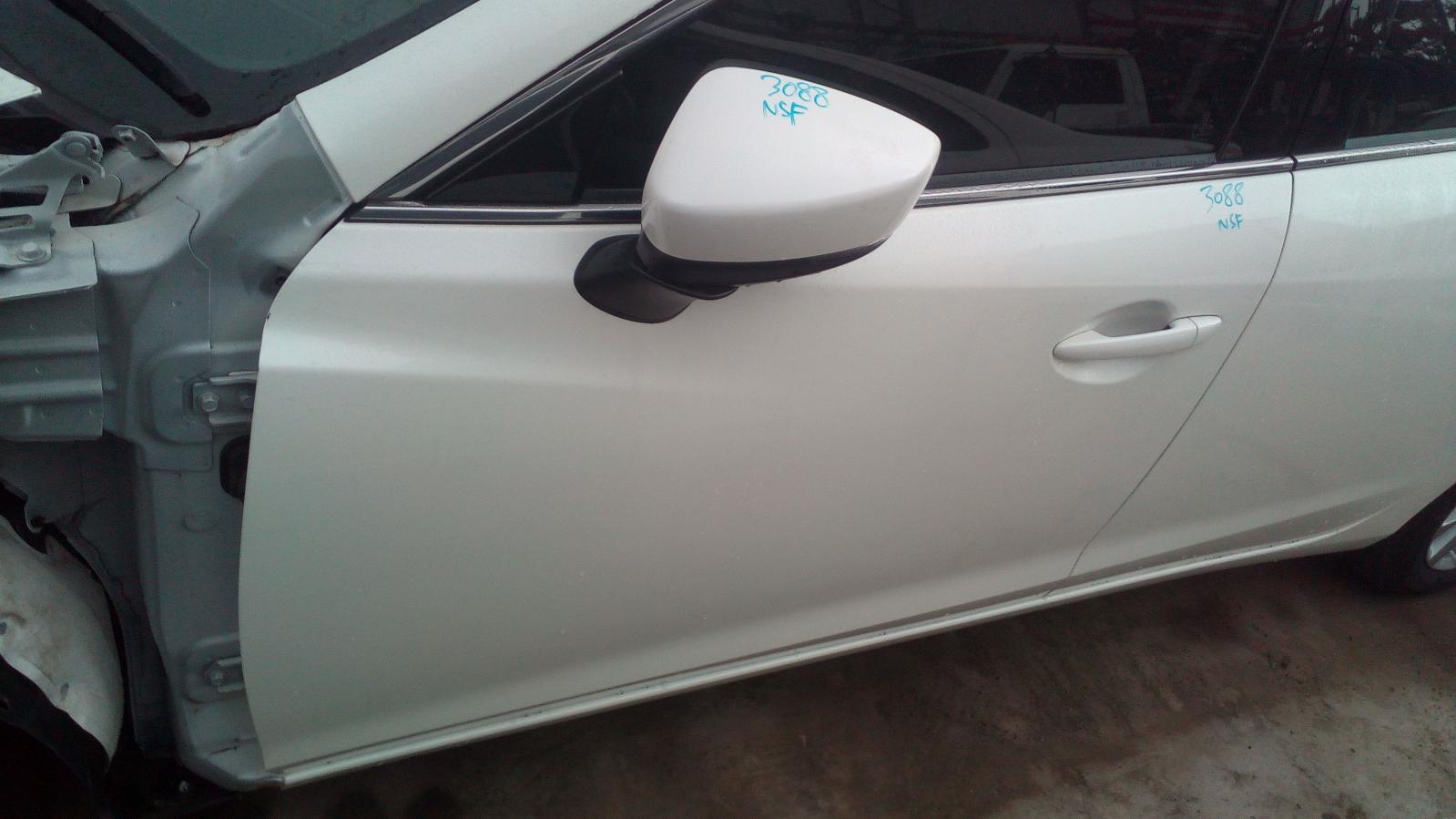 View Auto part Reverse Camera Mazda 6 2018