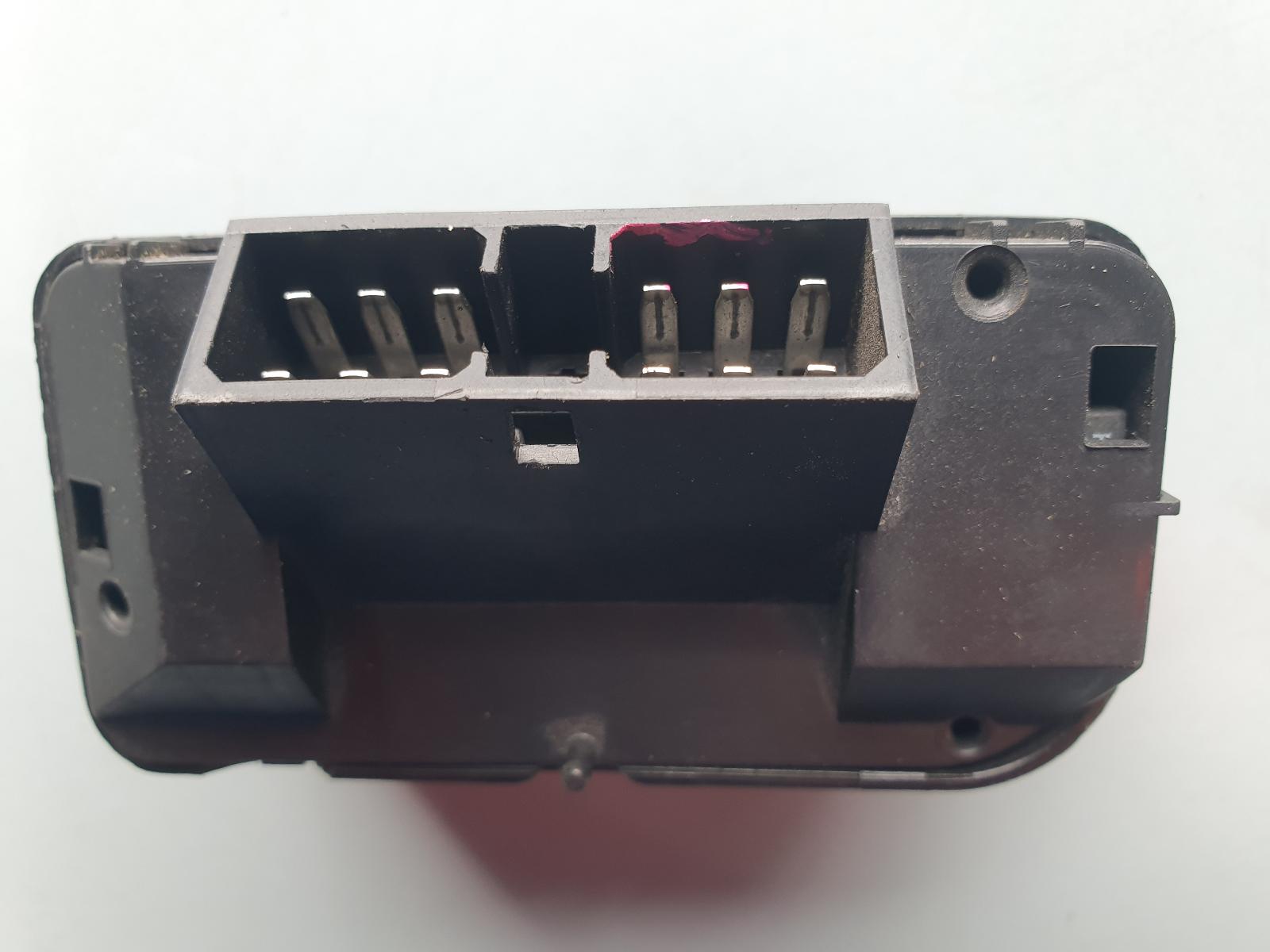 View Auto part Pwr Dr Wind Switch Ford Falcon 2004