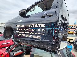 View Auto part Misc Bracket Toyota Hilux 2016