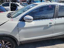 View Auto part Fuse Box Nissan Qashqai 2016