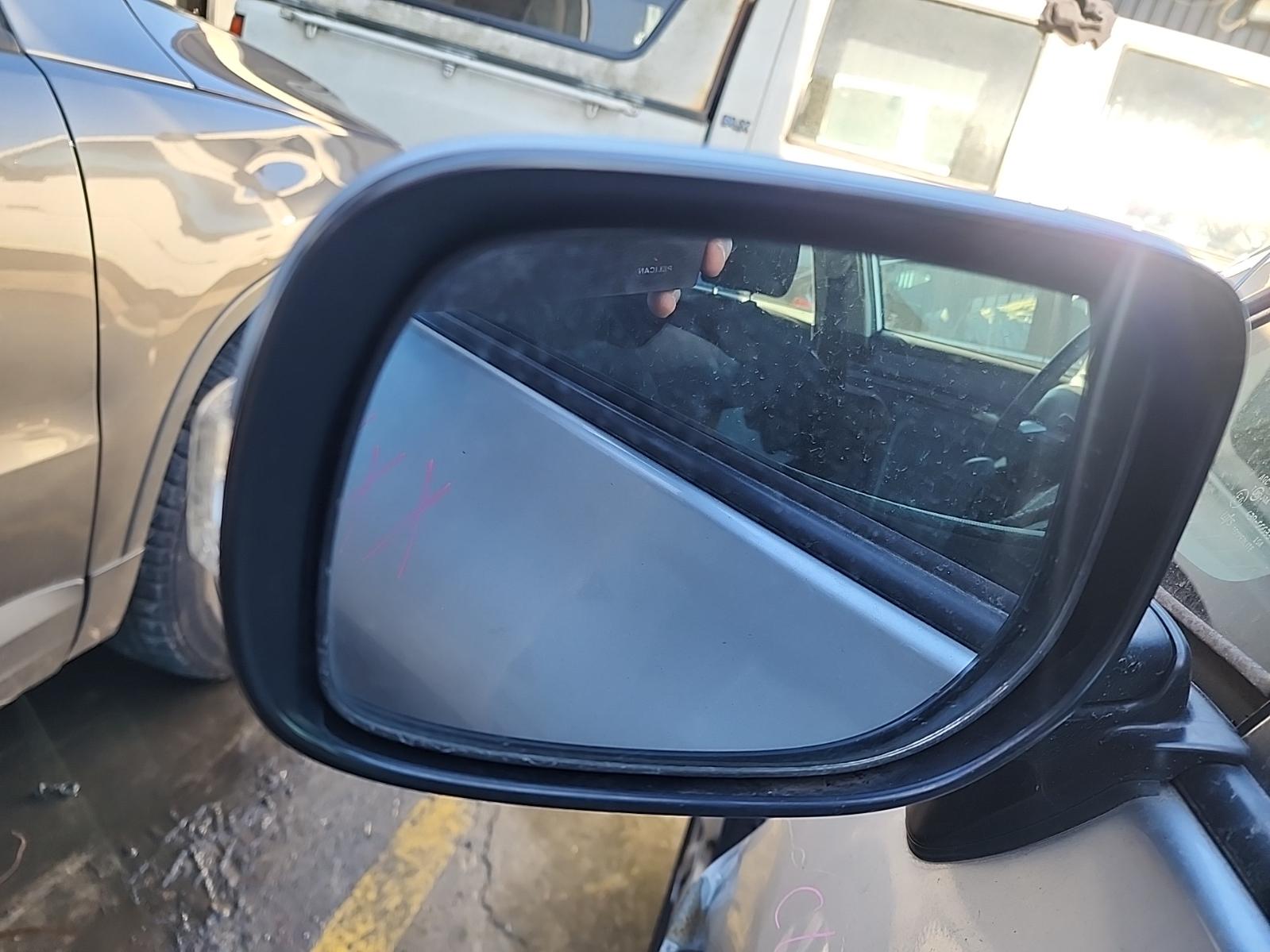 View Auto part Antenna Toyota Corolla 2010