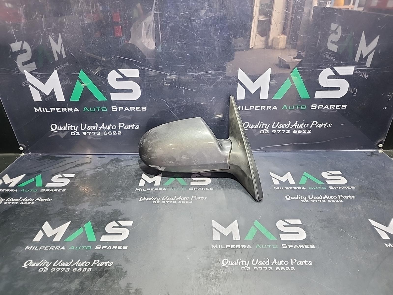 2007 Hyundai Elantra Right Door Mirror View Auto part Right Door Mirror Hyundai Elantra 2007