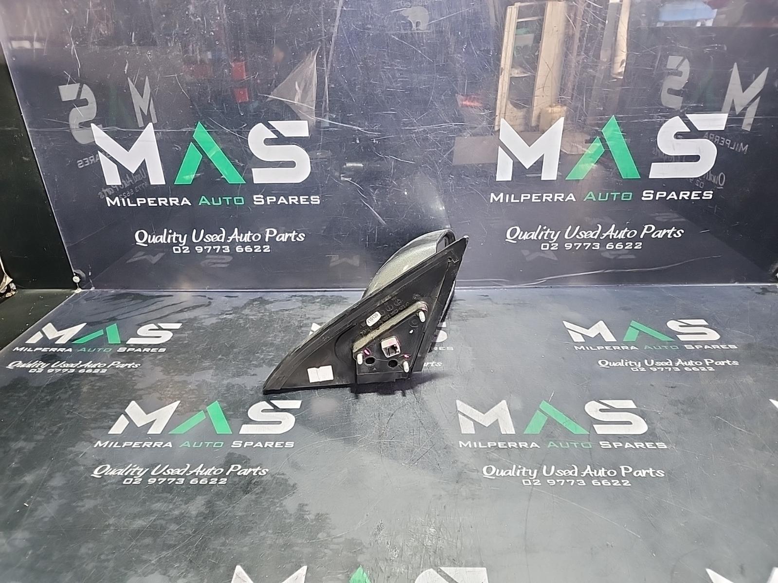 2007 Hyundai Elantra Right Door Mirror View Auto part Right Door Mirror Hyundai Elantra 2007