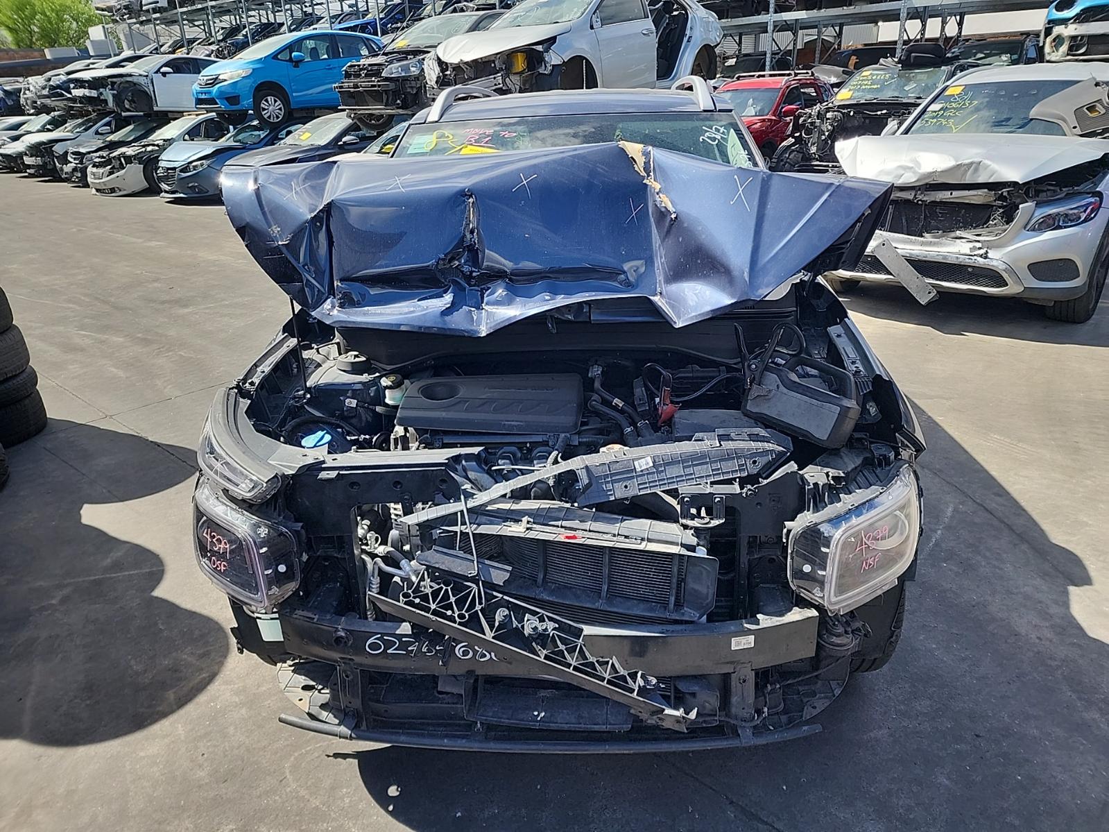 2022 Hyundai Venue Catalytic Converter View Auto part Catalytic Converter Hyundai Venue 2022