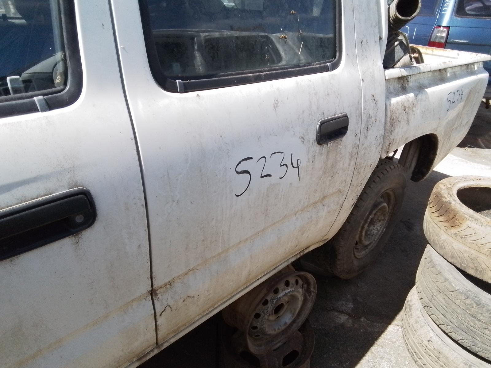 Front Torsion Bar Hilux Toyota 2000