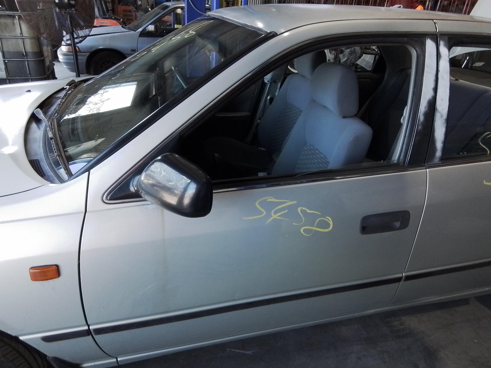 Right Front Lower Control Arm Camry Toyota 2001