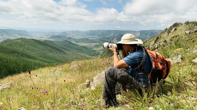 Responsible travel Mongolia, Taking-pictures-in-Terelj