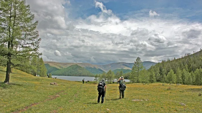 Trekking-hiking in-the-Eight-Lakes, Mongolia