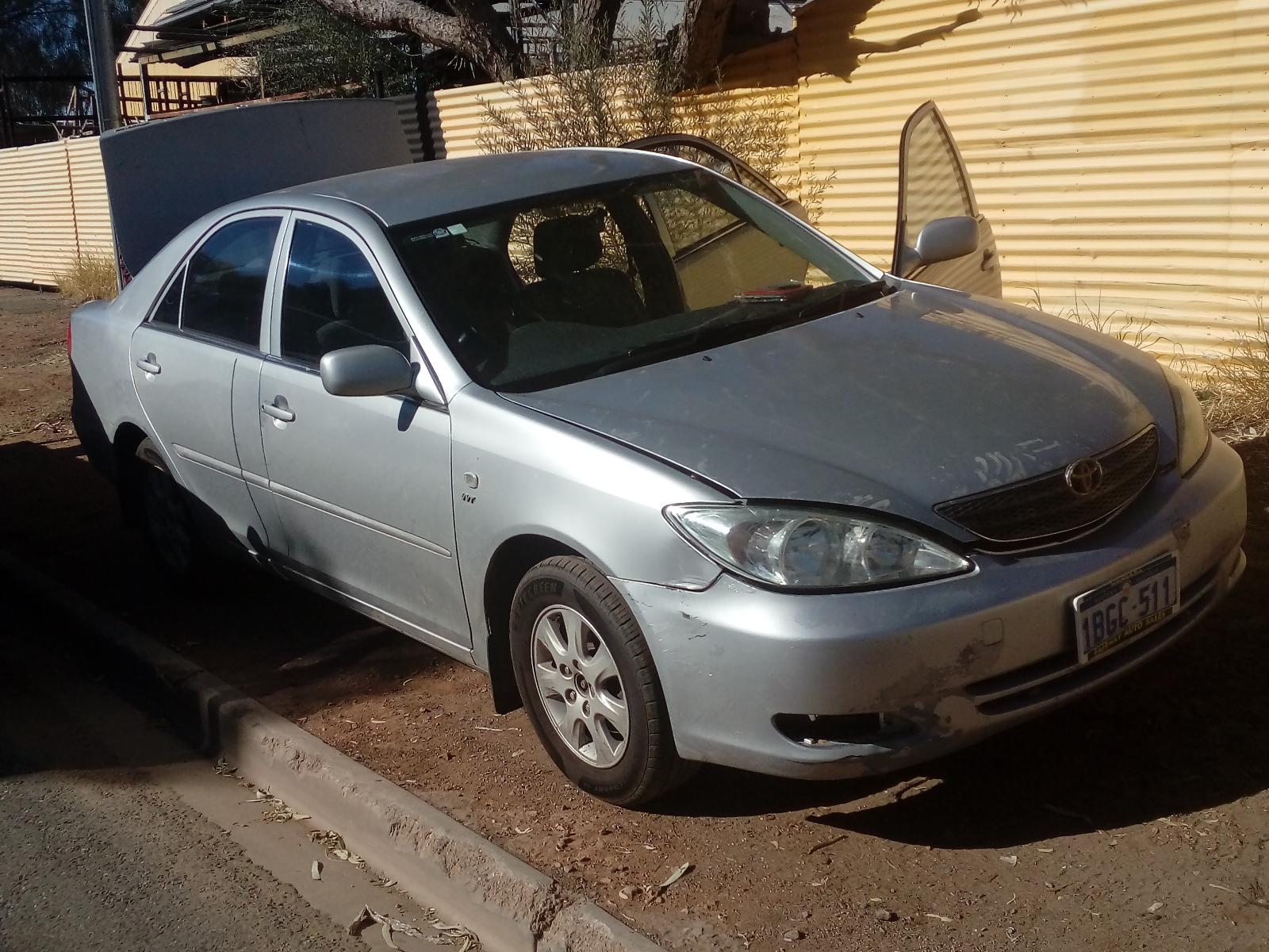 View Auto part Left Indicator/Fog/Side Toyota Camry 2002