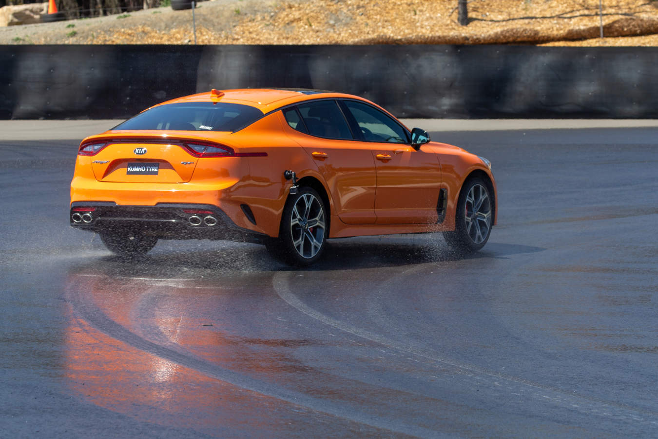 Kumho Tyre Reveal: Kumho PS71 vs Kumho PA51