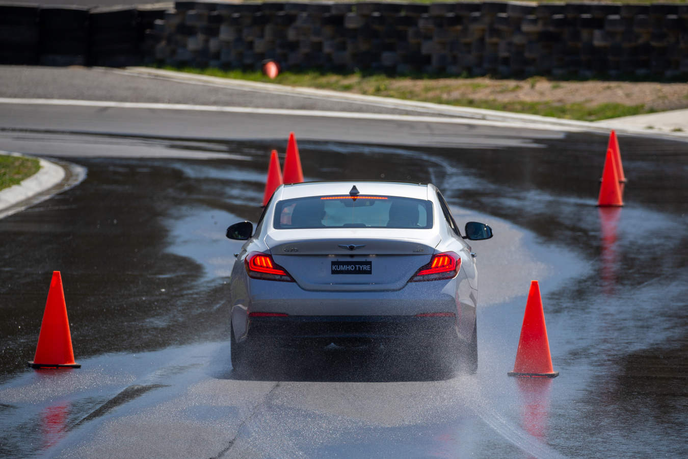 Kumho Tyre Reveal: Kumho PS71 vs Kumho PA51