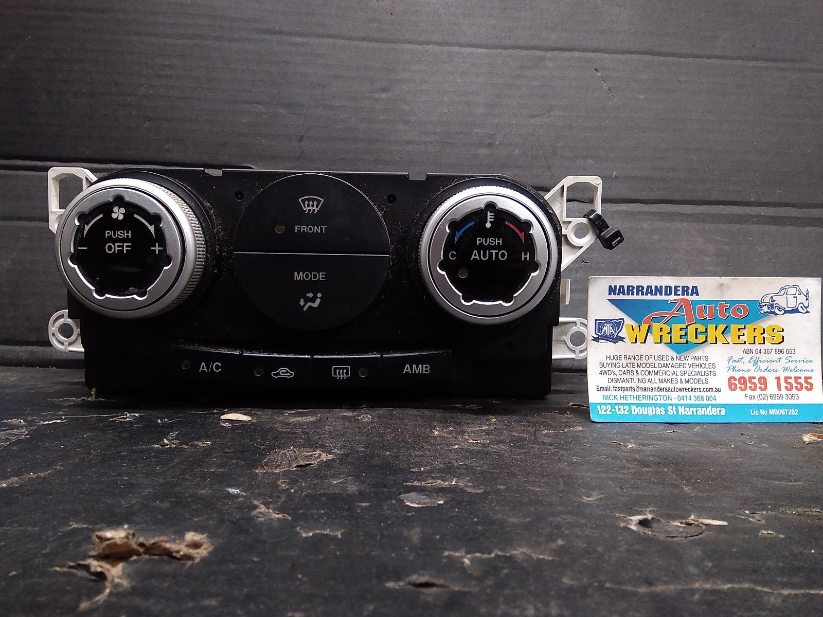 View Auto part Heater/Ac Controls Mazda Cx7 2008