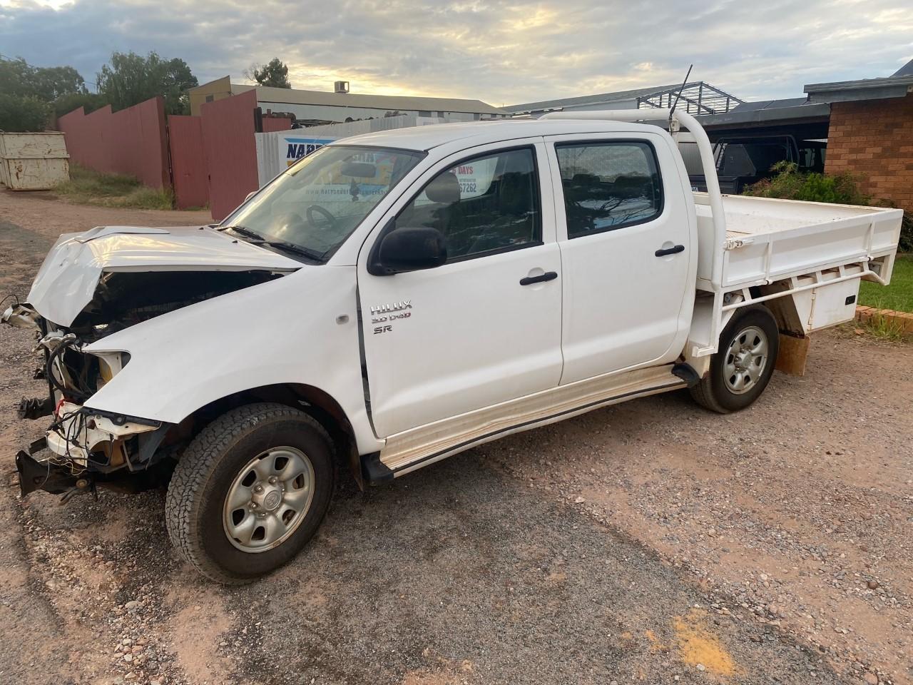 View Auto part Rear/Tailgate Glass Toyota Hilux 2011