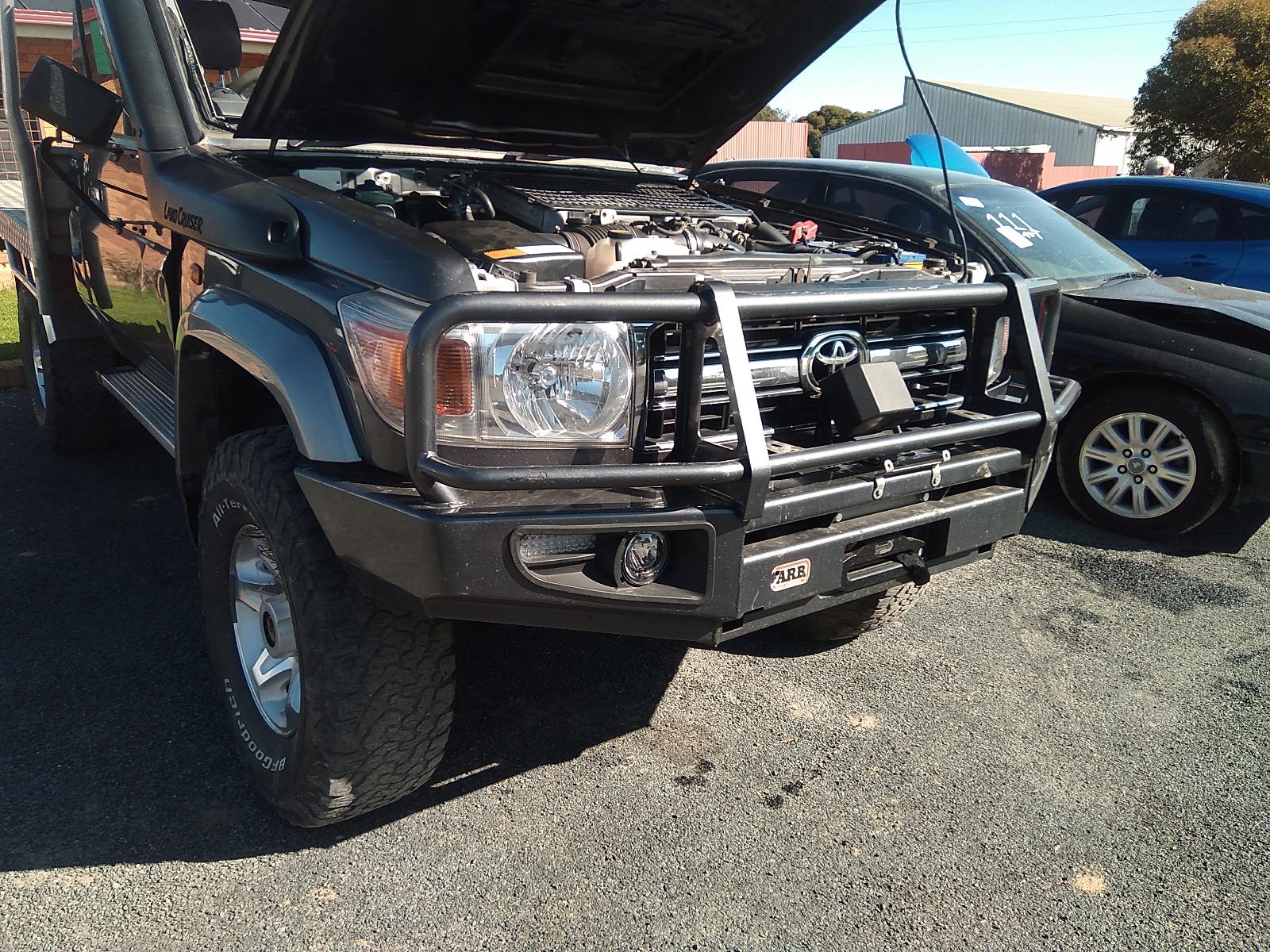 View Auto part Misc Switch/Relay Toyota Landcruiser 2009