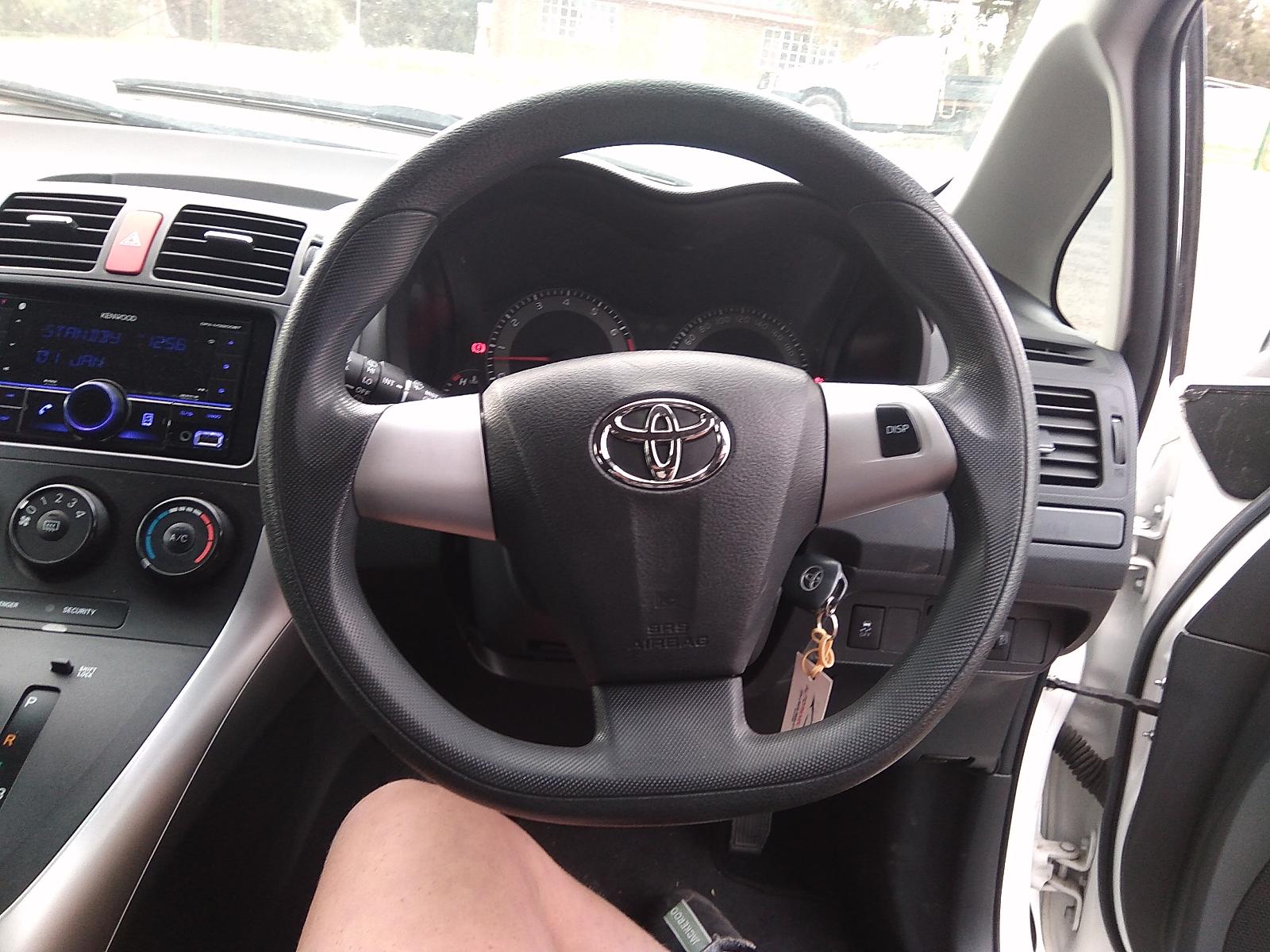 2010 Toyota Corolla Gear Stick/Shifter View Auto part Gear Stick/Shifter Toyota Corolla 2010