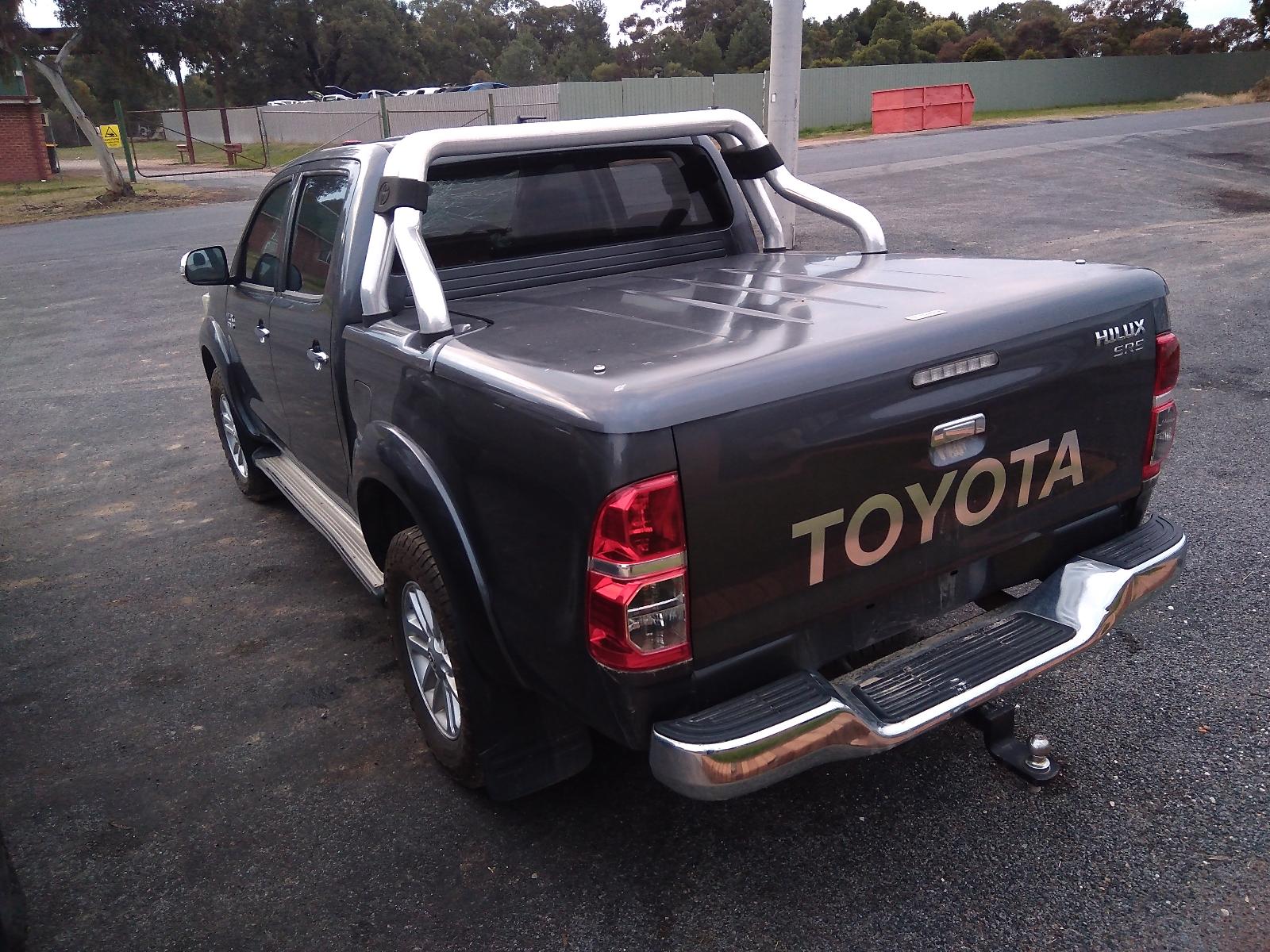 View Auto part Alternator Toyota Hilux 2012