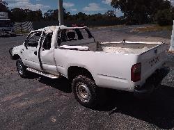 View Auto part Fuel Tank Toyota Hilux 2001