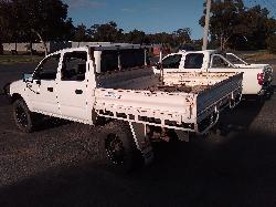 View Auto part Fuel Tank Toyota Hilux 2002