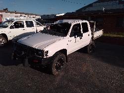 View Auto part Fuel Tank Toyota Hilux 2002