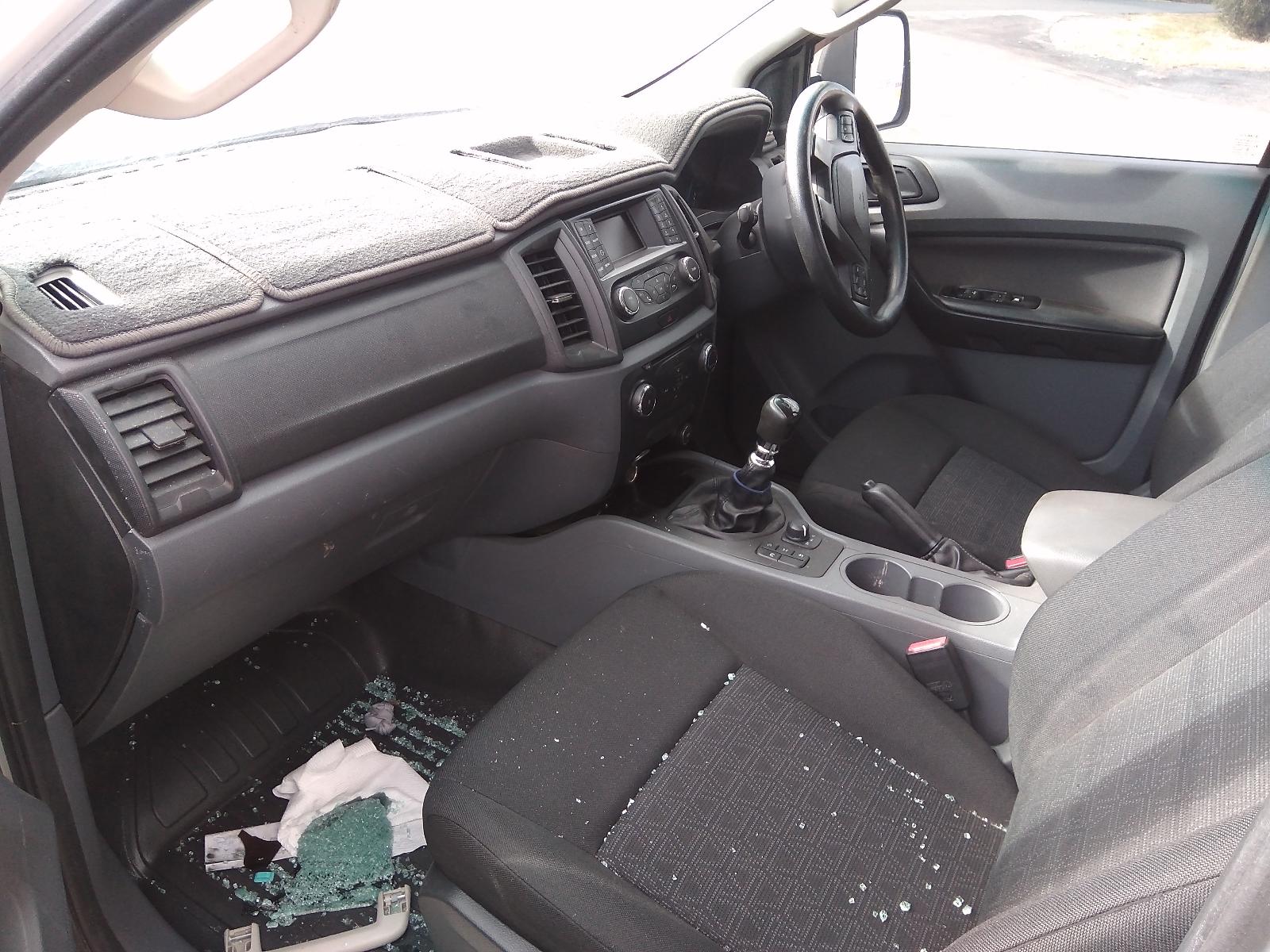 View Auto part Right Rear Door Sliding Ford Ranger 2016