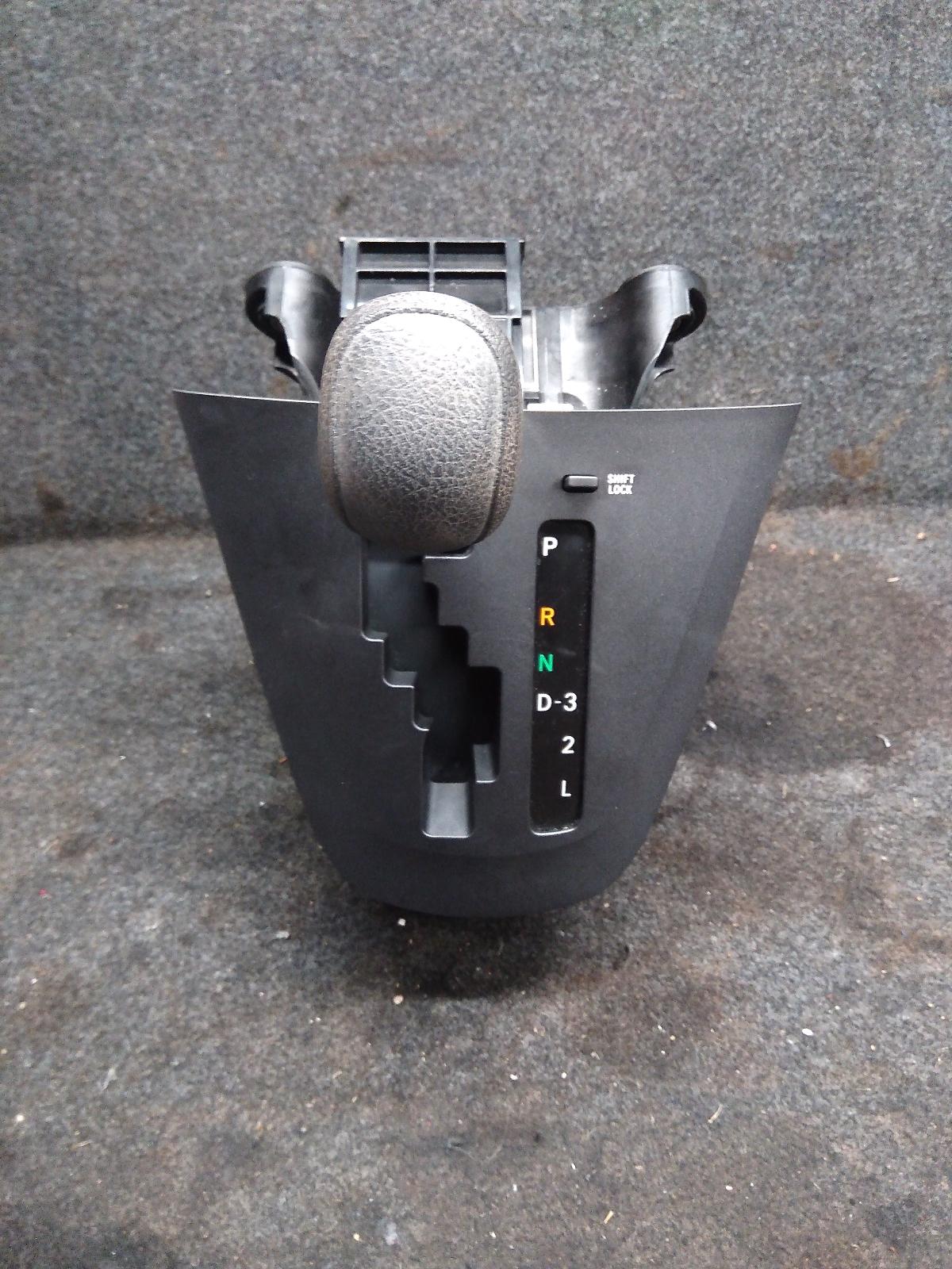 2010 Toyota Corolla Gear Stick/Shifter View Auto part Gear Stick/Shifter Toyota Corolla 2010