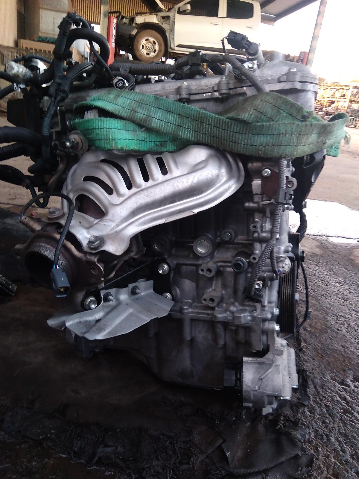 View Auto part Engine Toyota Corolla 2014