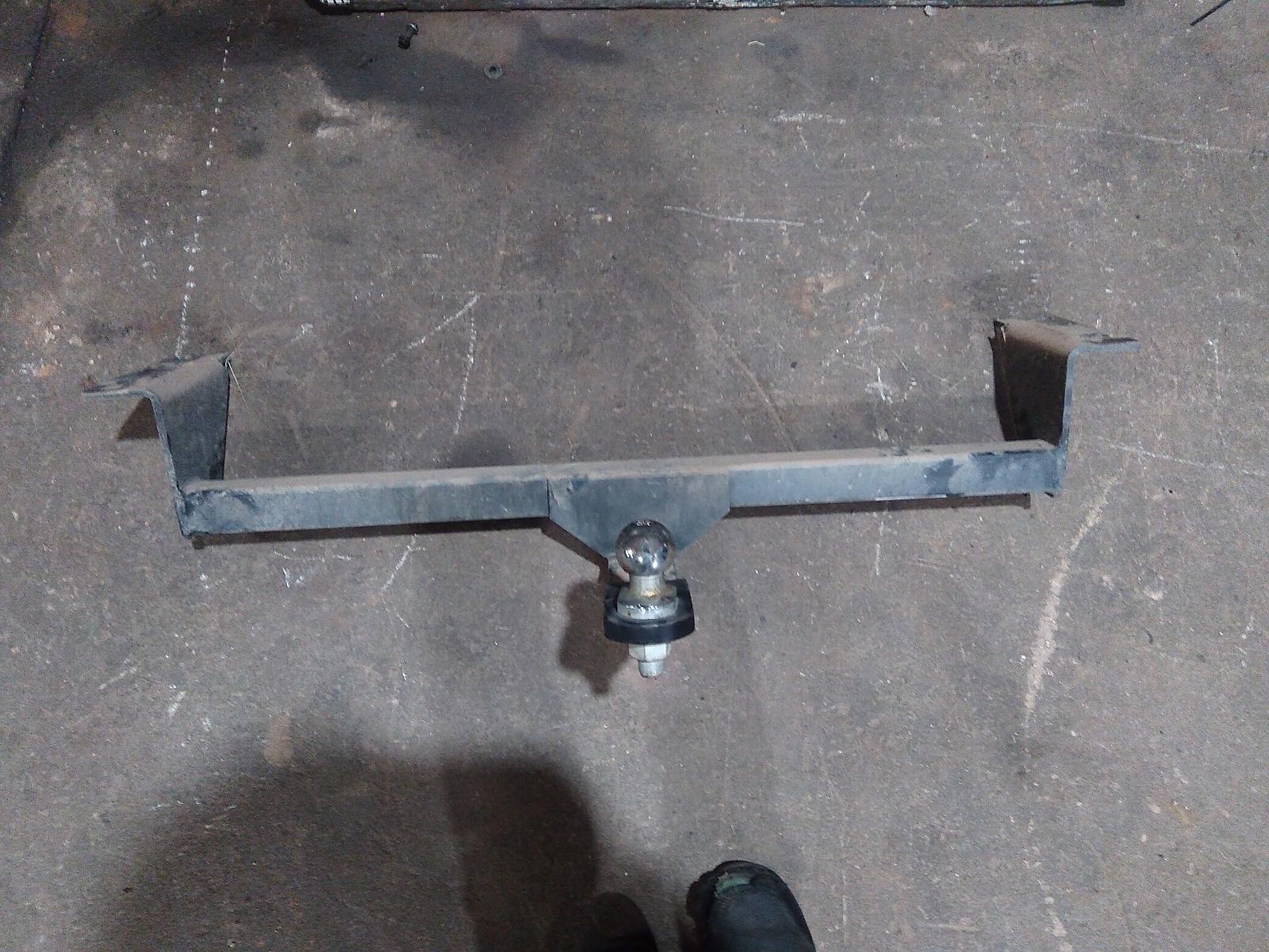 View Auto part Towbar Nissan Dualis 2010