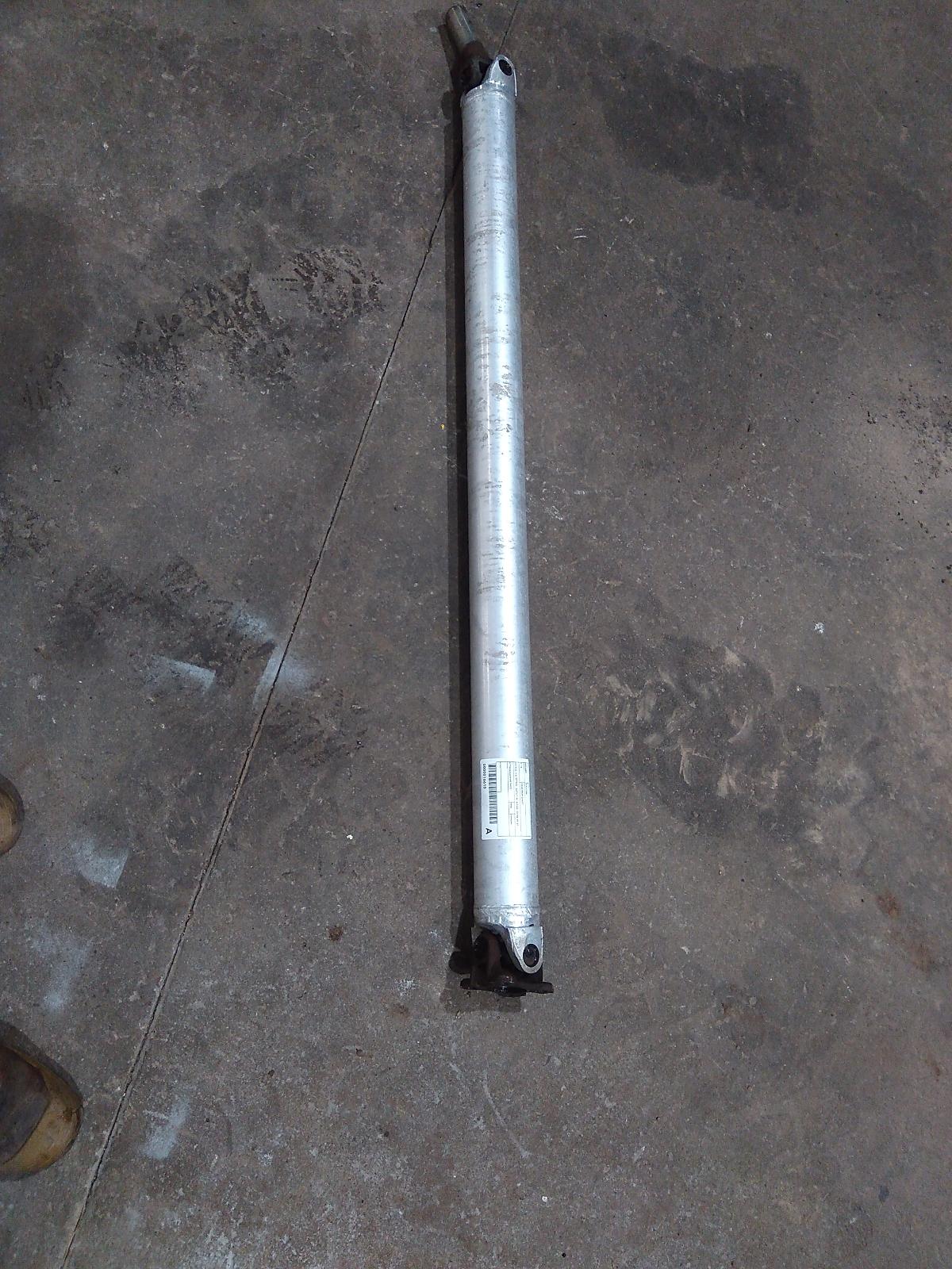 1998 Ford Falcon Rear Drive Shaft View Auto part Rear Drive Shaft Ford Falcon 1998