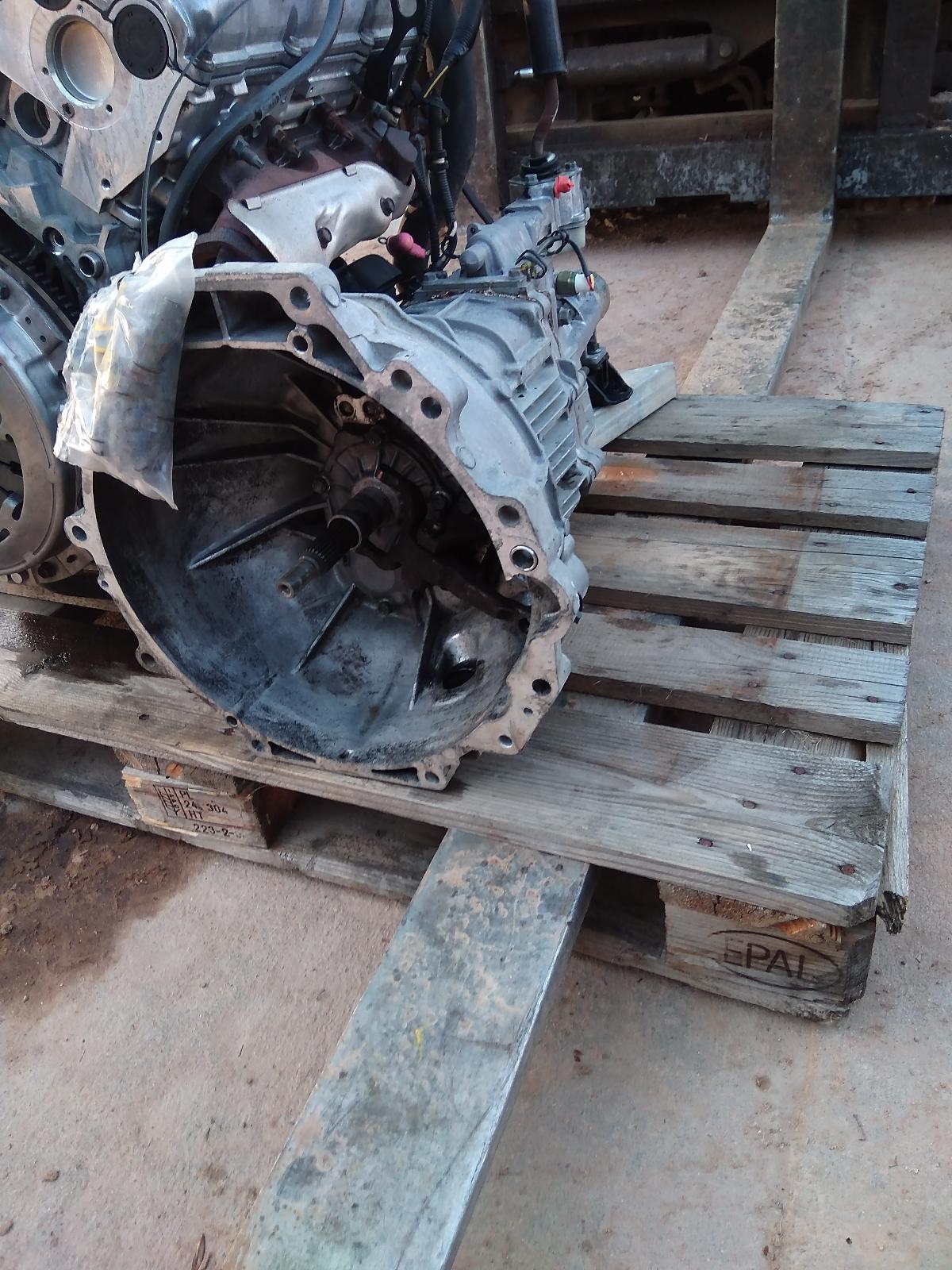 View Auto part Trans/Gearbox Holden Rodeo 2002