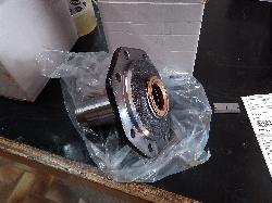 View Auto part Stub Axl/Bearing Car Toyota Landcruiser 2002