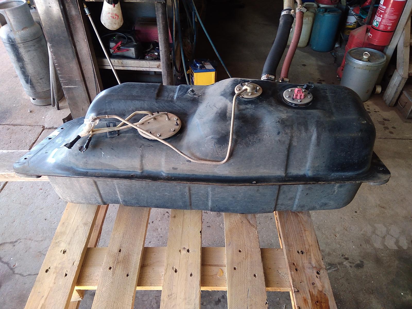 2002 Toyota Hilux Fuel Tank View Auto part Fuel Tank Toyota Hilux 2002