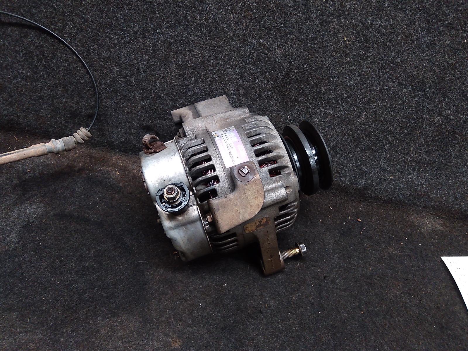 View Auto part Alternator Toyota Hilux 2002