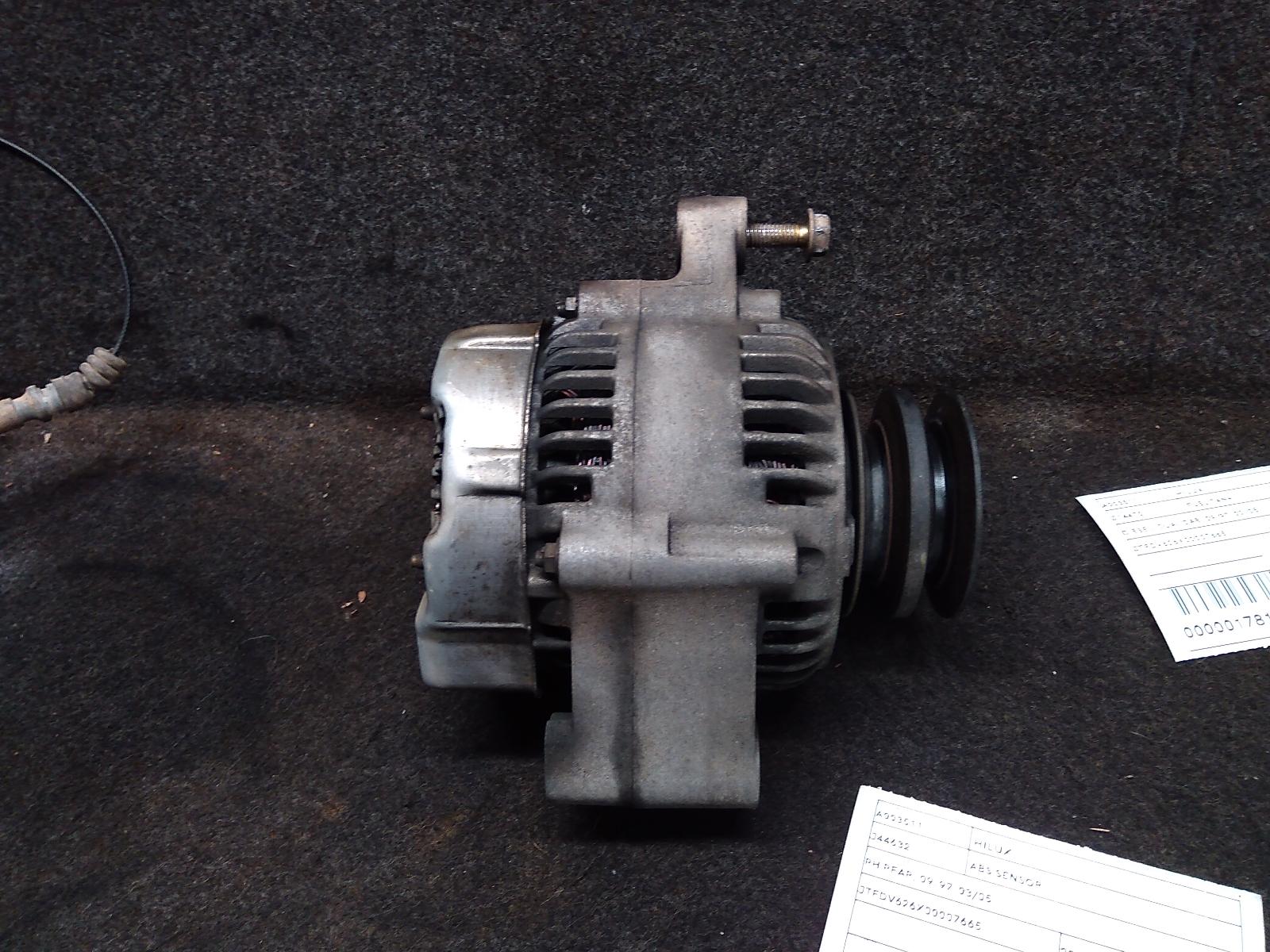 View Auto part Alternator Toyota Hilux 2002