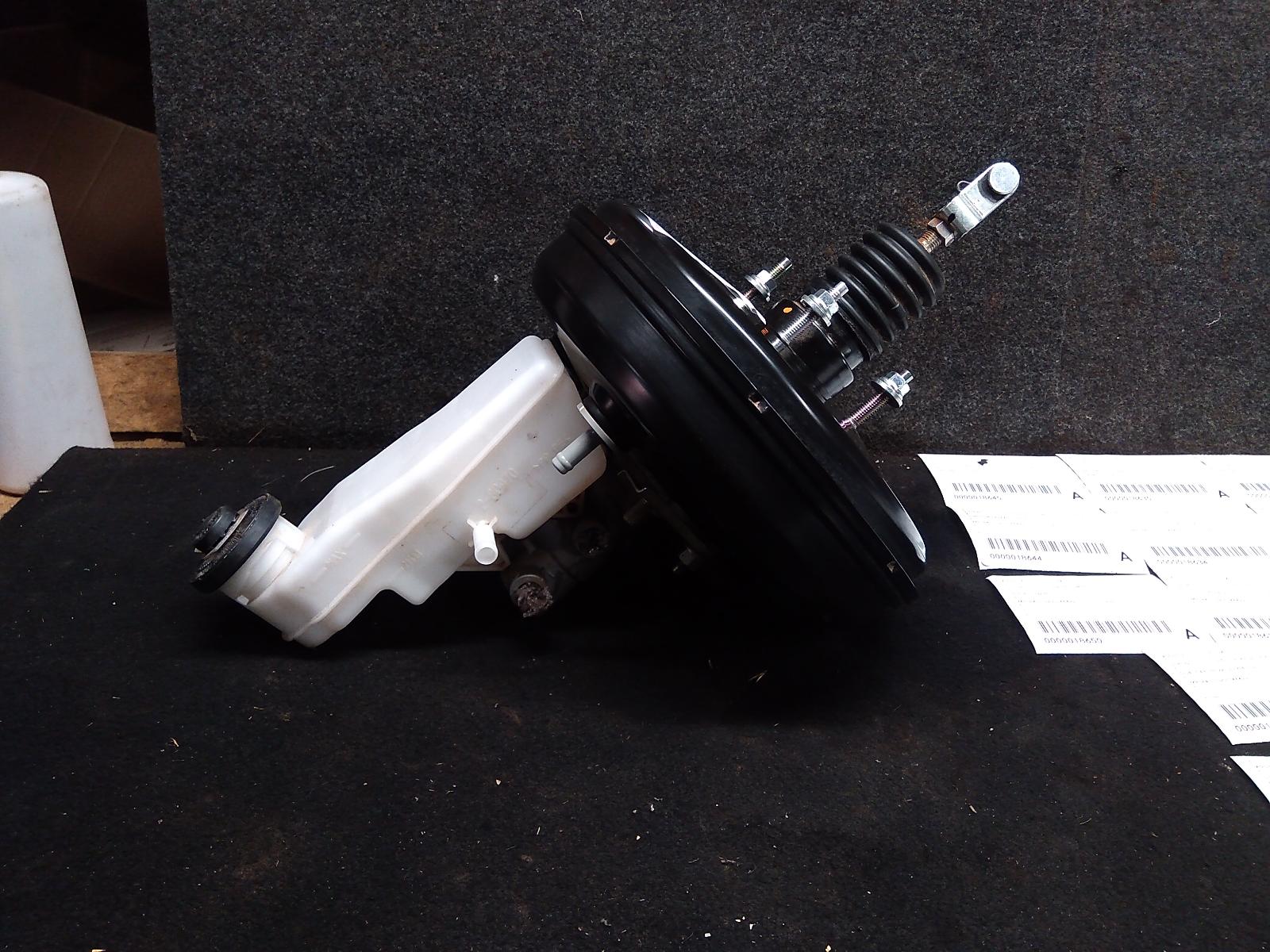 View Auto part Brake Booster Toyota Hilux 2021