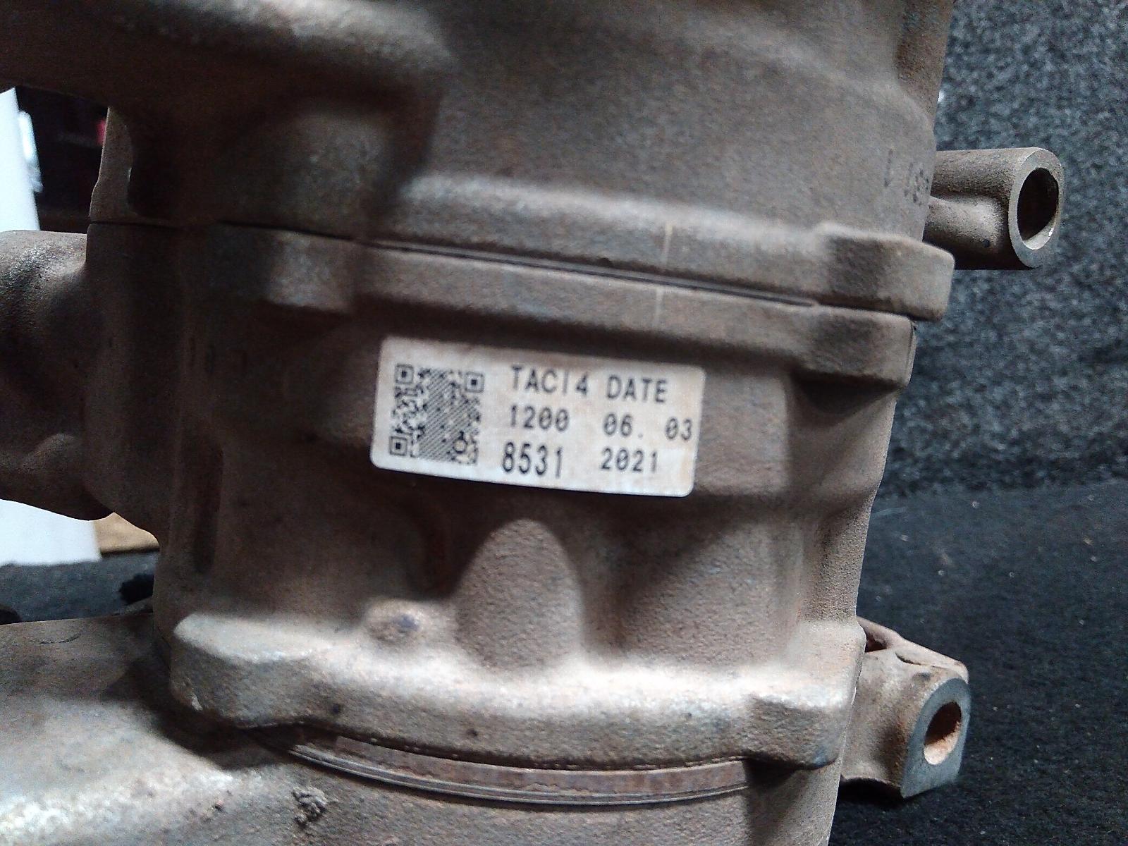 View Auto part A/C Compressor Toyota Hilux 2021