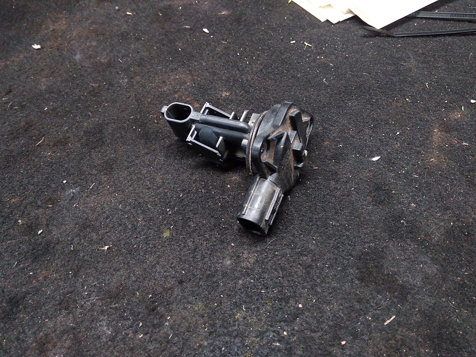 View Auto part Air Flow Meter Toyota Hilux 2021