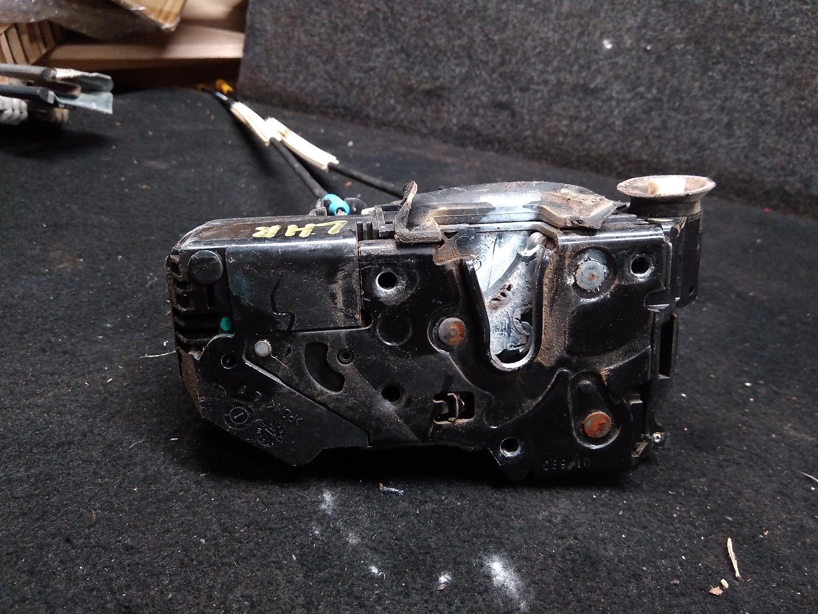 View Auto part Door/Boot/Gate Lock Holden Commodore 2010