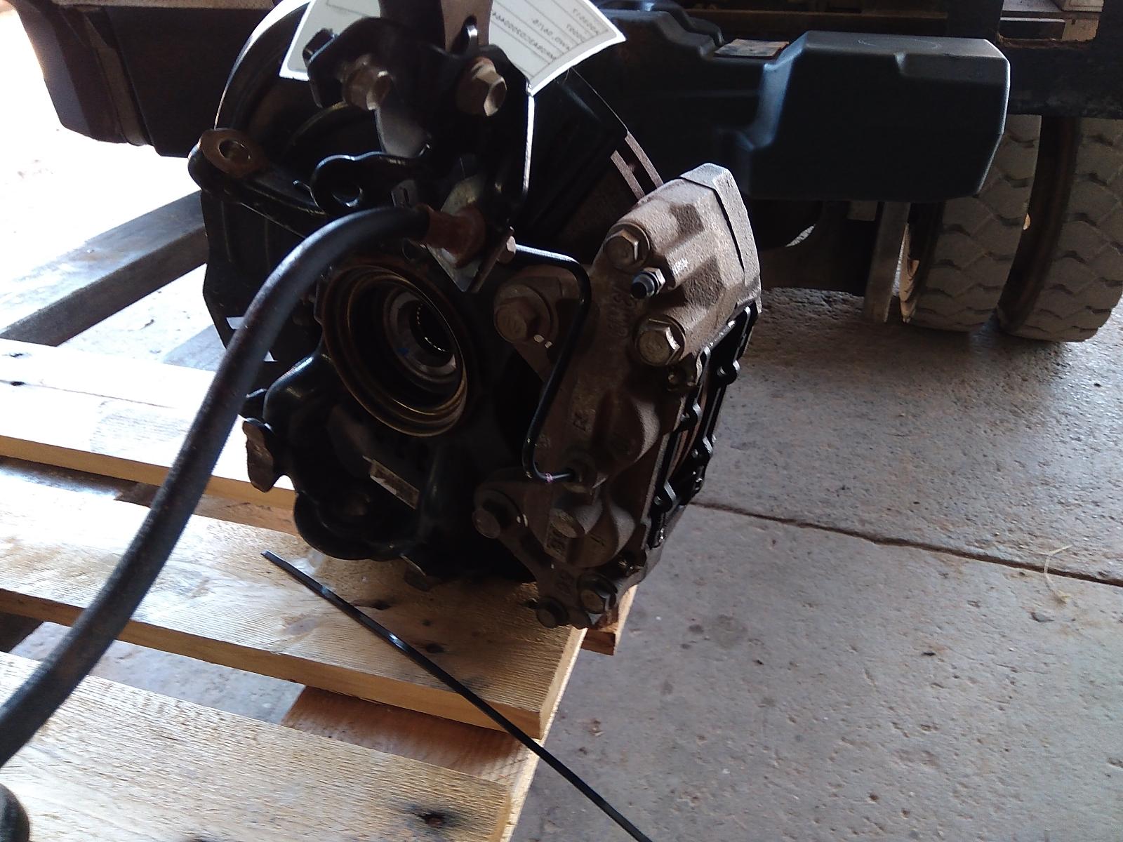 View Auto part Caliper Toyota Hilux 2021
