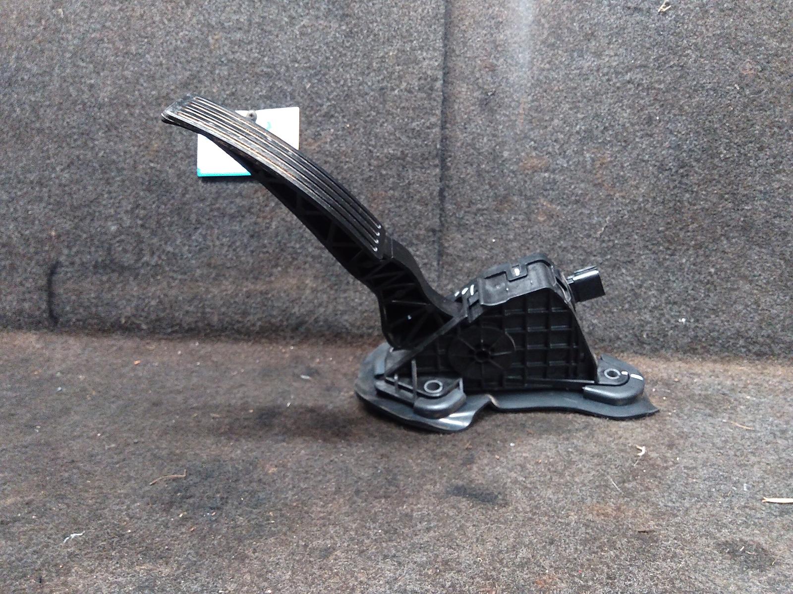 View Auto part Pedal Assembly Ford Ranger 2021