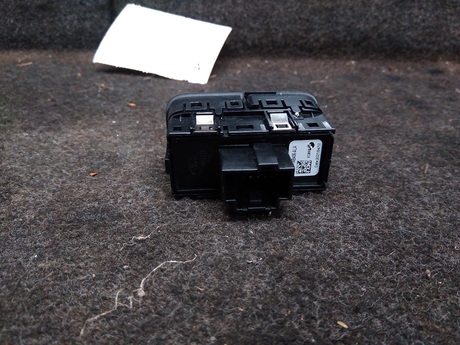 View Auto part Misc Switch/Relay Ford Ranger 2021