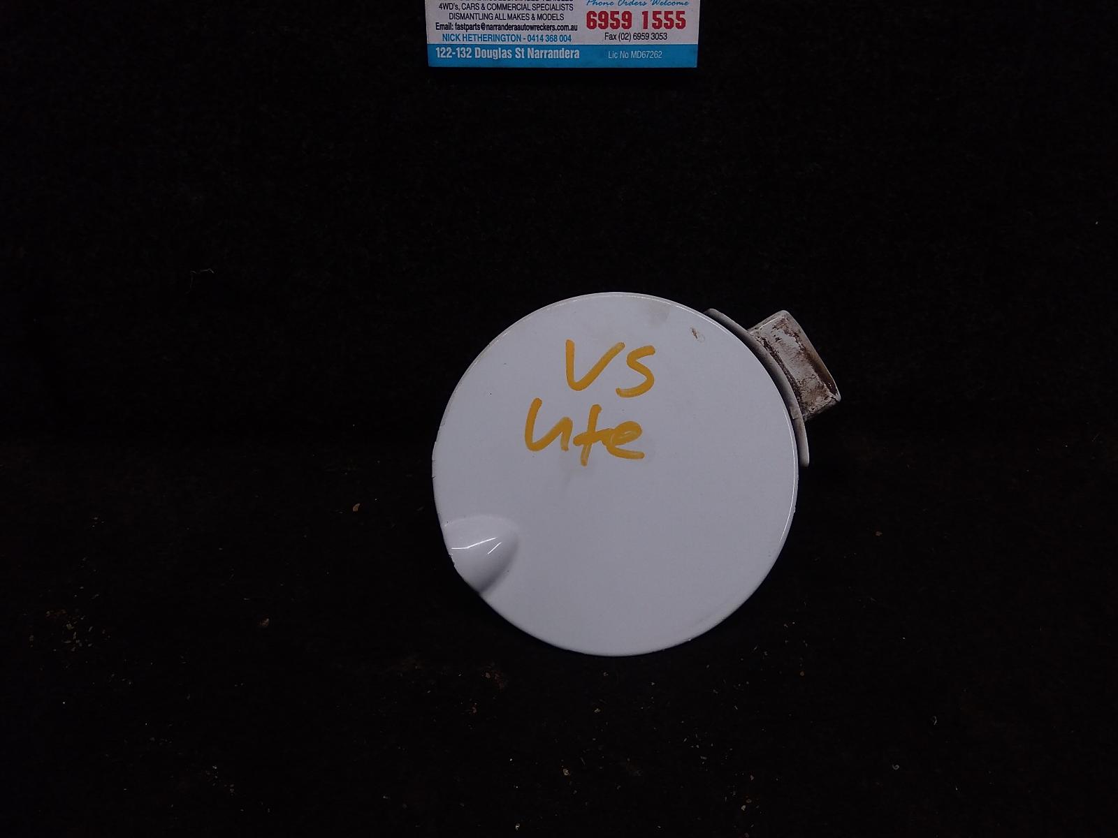 View Auto part Fuel Door / Filler Holden Commodore 2000