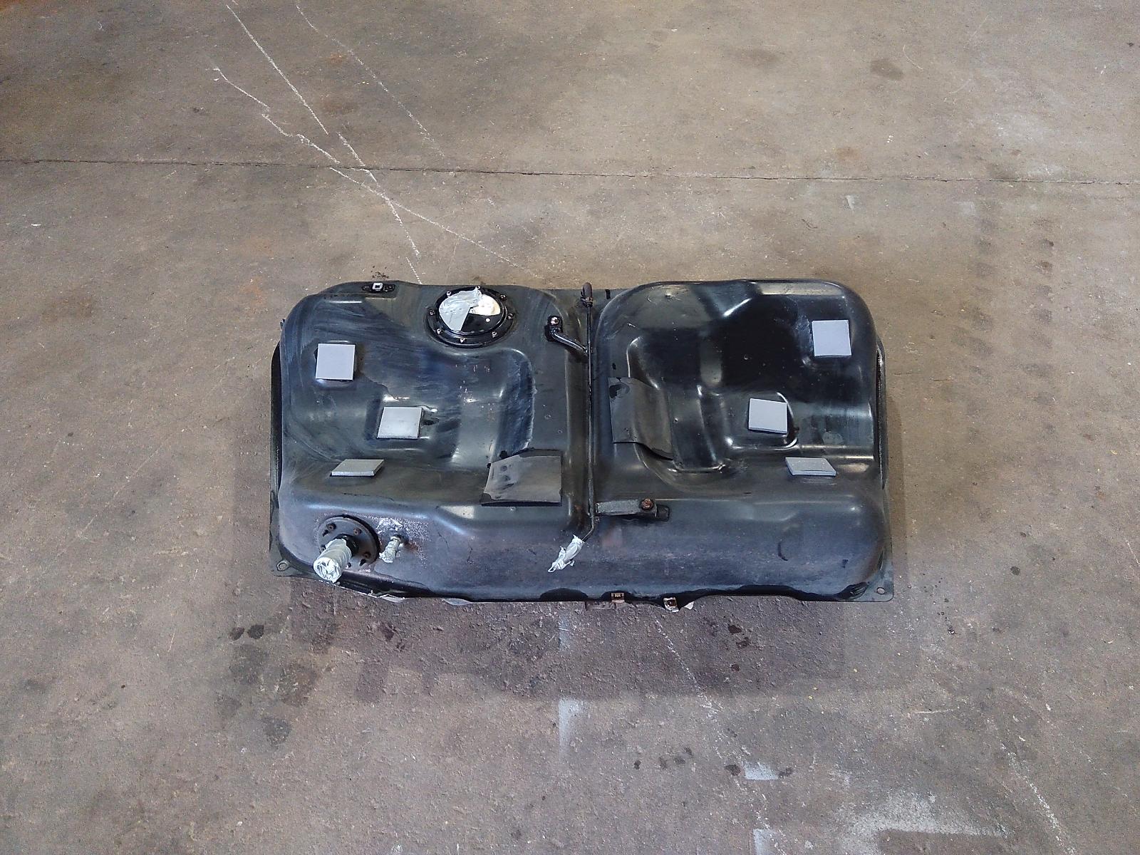 View Auto part Fuel Tank Toyota Avalon 2004
