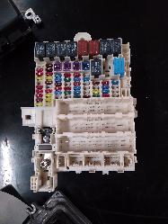 View Auto part Fuse Box Honda Jazz 2010